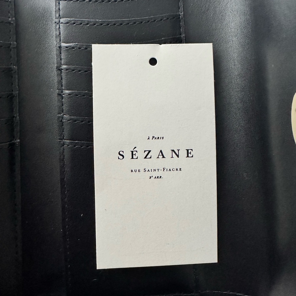Sézane Milo Large Leather Wallet - Picture 7 of 9